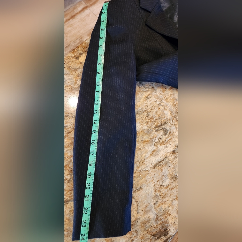 Women's R.J. Classic SEquestrian Showcoat Size R-10 - Picture 7 of 16